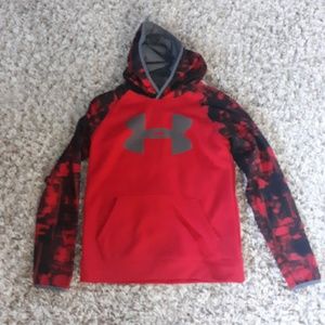 Boys Under Armour Sweatshirt